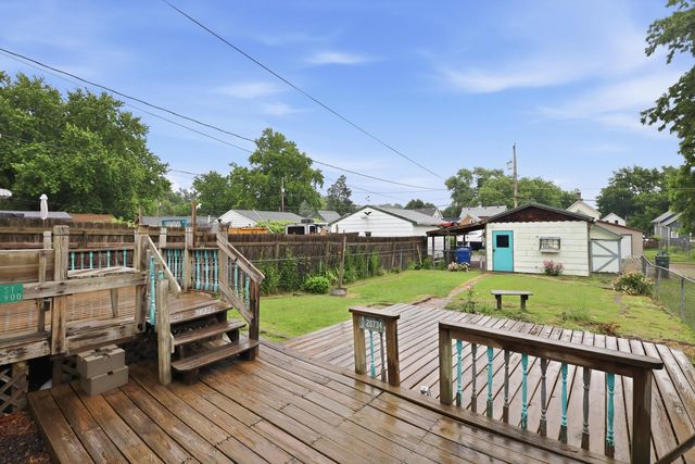 717 N Howell Street, Davenport, IA 52802