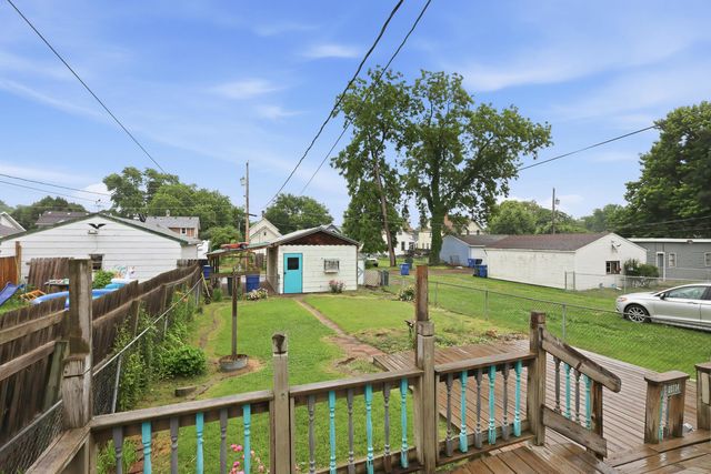 717 N Howell Street, Davenport, IA 52802