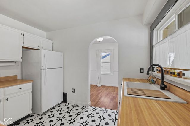 227 Jefferson Street, Pendleton, IN 46064