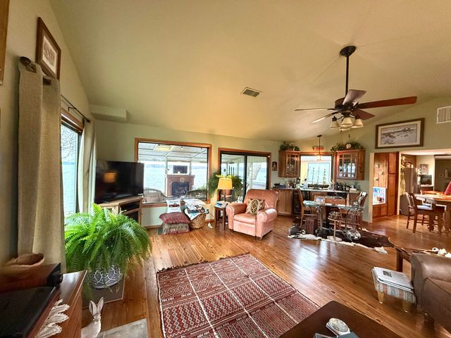 1020 Coleman Drive, Vinita, OK 74301