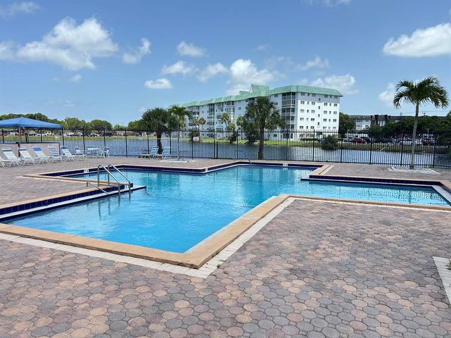 4880 NW 22nd Street 214, Lauderhill, FL 33311