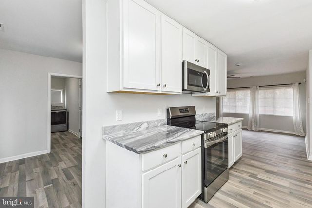 6012 GRIFFITH DR, Suitland, MD 20746