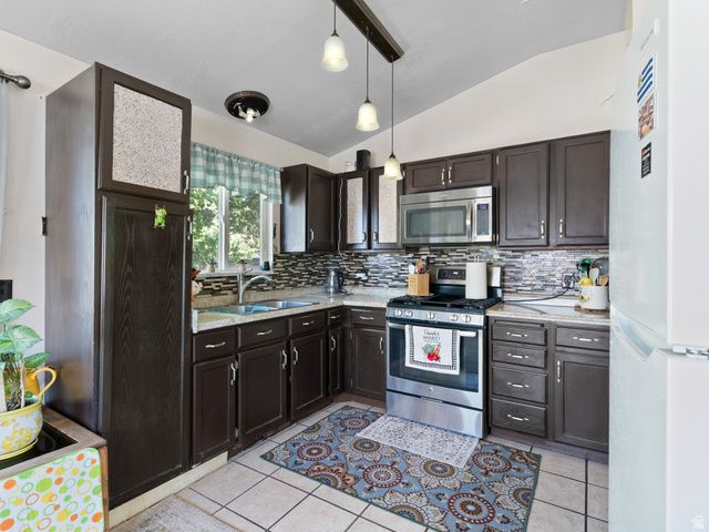 2939 S 8000 W, Magna, UT 84044