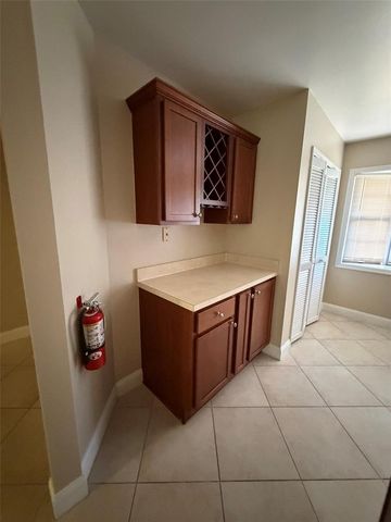 1120 MONROE AVENUE, St Cloud, FL 34769