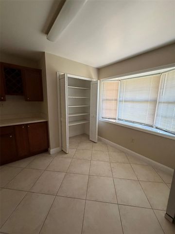 1120 MONROE AVENUE, St Cloud, FL 34769