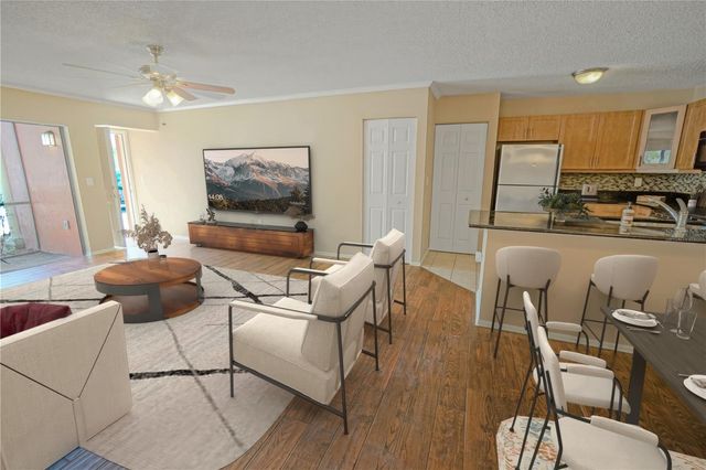 5748 BAYWATER DRIVE, Tampa, FL 33615