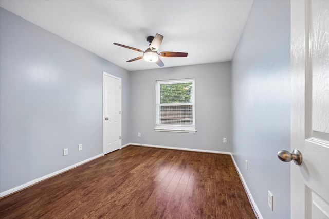 403 Stockbridge Ln, League City, TX 77539