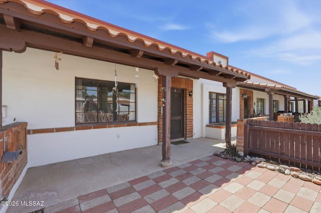 481 S Paseo Lobo Unit B, Green Valley, AZ 85614