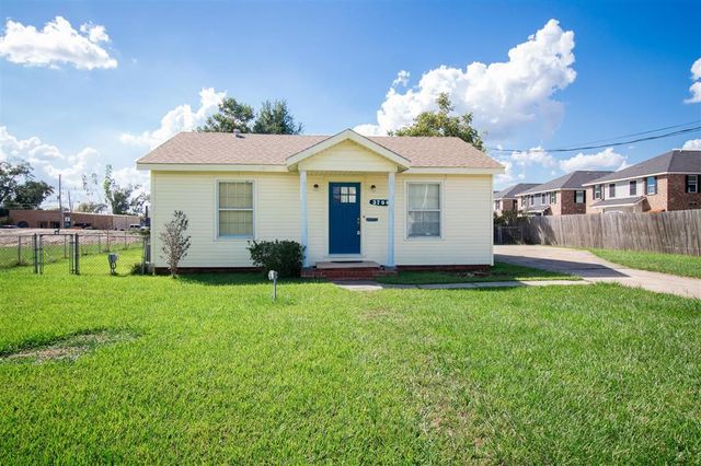 3708 Auburn Street, Lake Charles, LA 70607