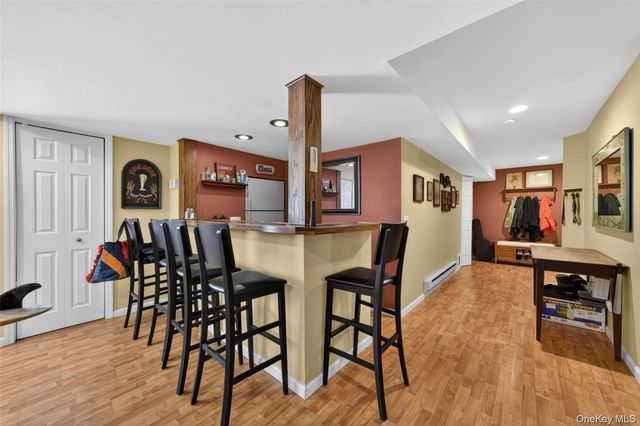17 Oldwyck Crescent, Highland Mills, NY 10930
