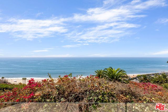 200 Arno Way, Pacific Palisades (los Angeles), CA 90272