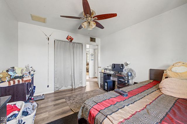 3234 W CORRINE Drive, Phoenix, AZ 85029