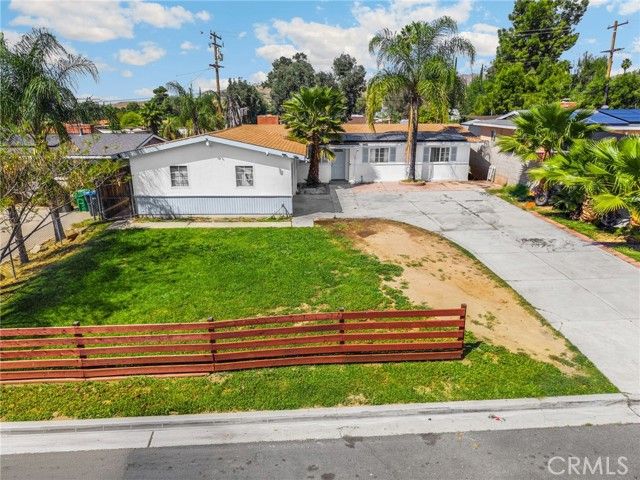 11325 Weber, Moreno Valley, CA 92555