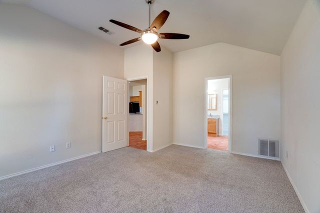 4700 Saint Thomas Place, Fort Worth, TX 76135