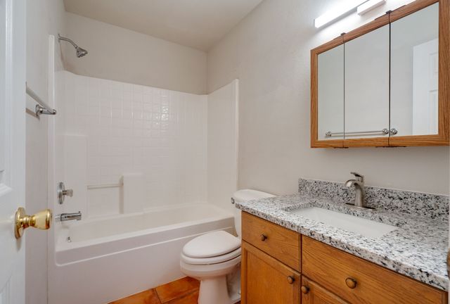 4700 Saint Thomas Place, Fort Worth, TX 76135