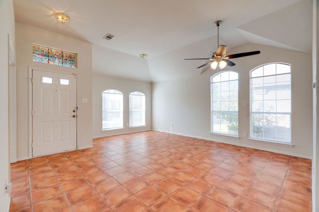 4700 Saint Thomas Place, Fort Worth, TX 76135