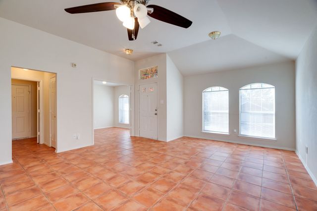 4700 Saint Thomas Place, Fort Worth, TX 76135