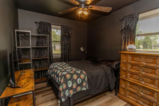257 Navajo Trail, Lowell, IN 46356