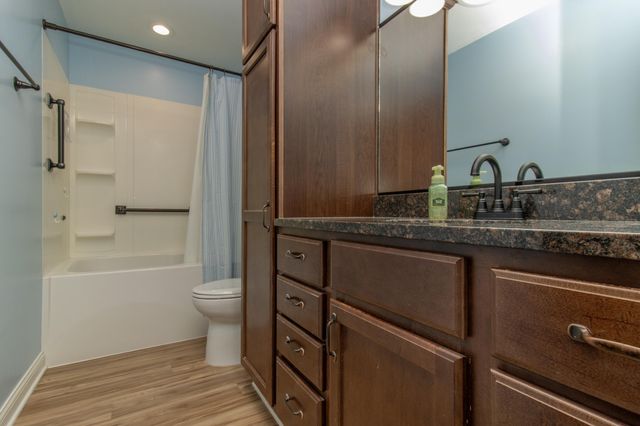 257 Navajo Trail, Lowell, IN 46356