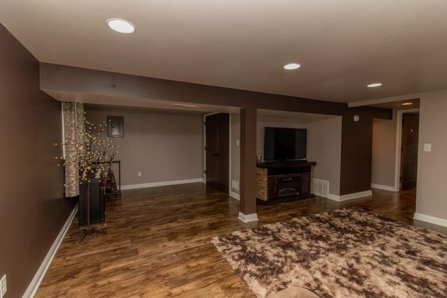 257 Navajo Trail, Lowell, IN 46356