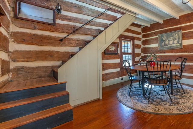 6102 Jennings Creek RD, Buchanan, VA 24066