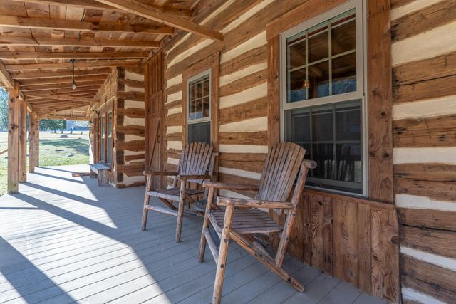 6102 Jennings Creek RD, Buchanan, VA 24066