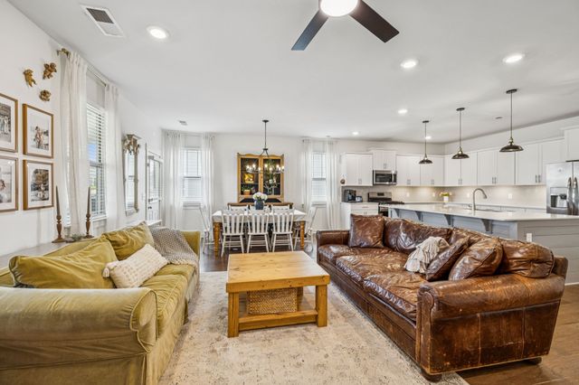 799 Ewell Farm Dr, Spring Hill, TN 37174