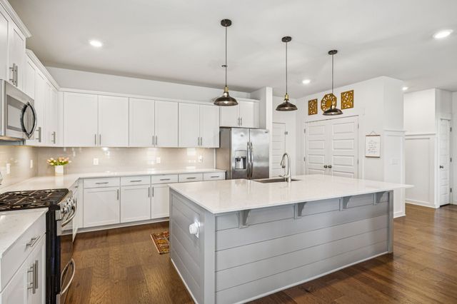 799 Ewell Farm Dr, Spring Hill, TN 37174