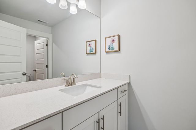799 Ewell Farm Dr, Spring Hill, TN 37174
