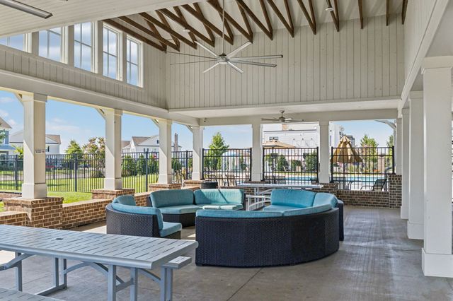 799 Ewell Farm Dr, Spring Hill, TN 37174