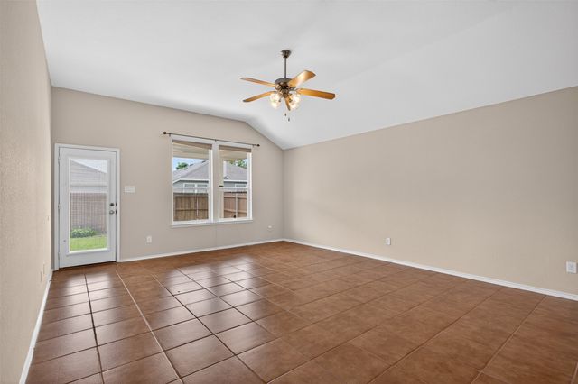 1015 Kimbro Drive, Forney, TX 75126