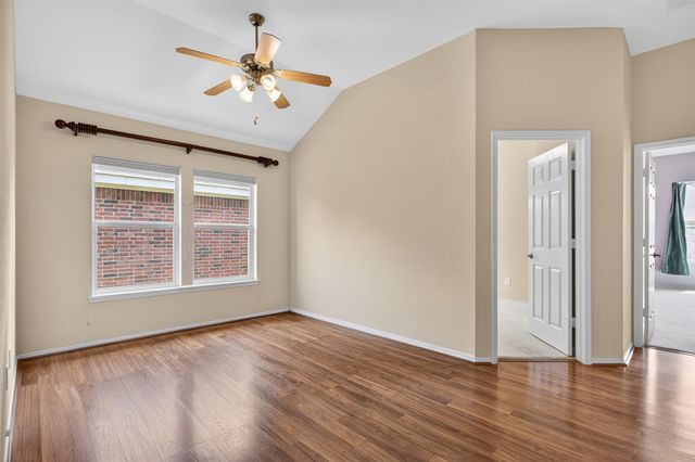 1015 Kimbro Drive, Forney, TX 75126