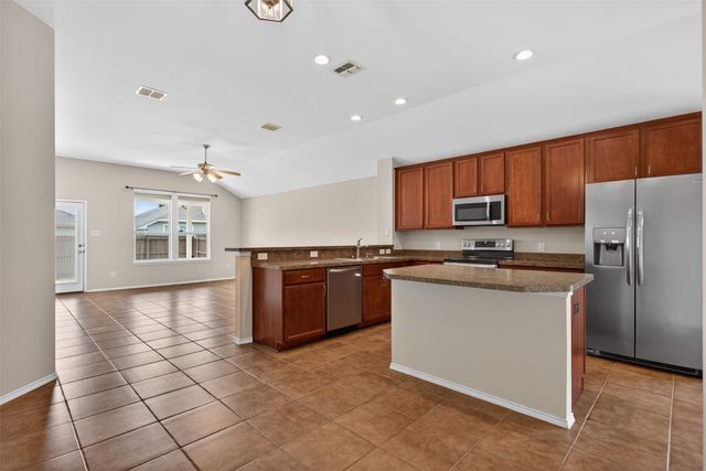 1015 Kimbro Drive, Forney, TX 75126