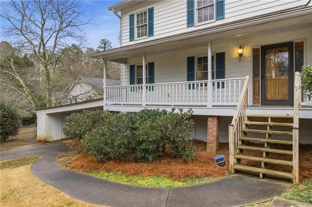 4113 Falcon Shores NW Court, Acworth, GA 30101