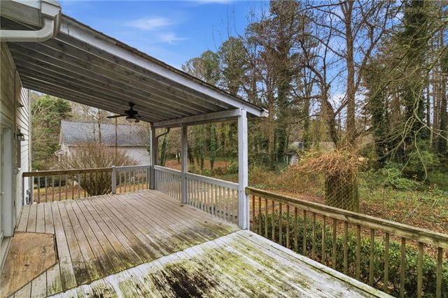 4113 Falcon Shores NW Court, Acworth, GA 30101