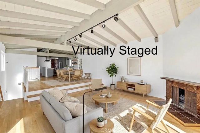 959 2nd, Hermosa Beach, CA 90254
