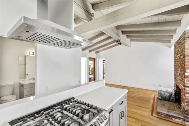959 2nd, Hermosa Beach, CA 90254