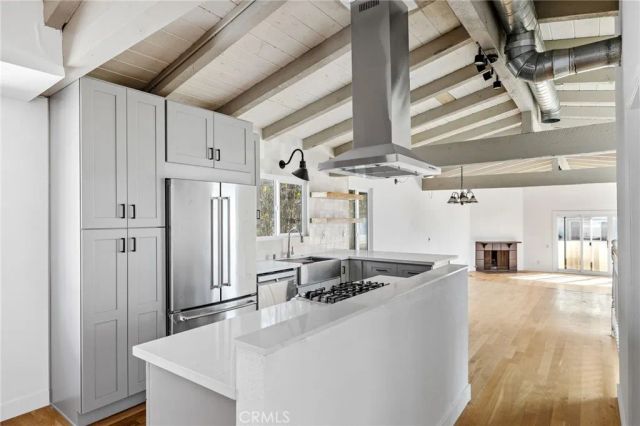 959 2nd, Hermosa Beach, CA 90254