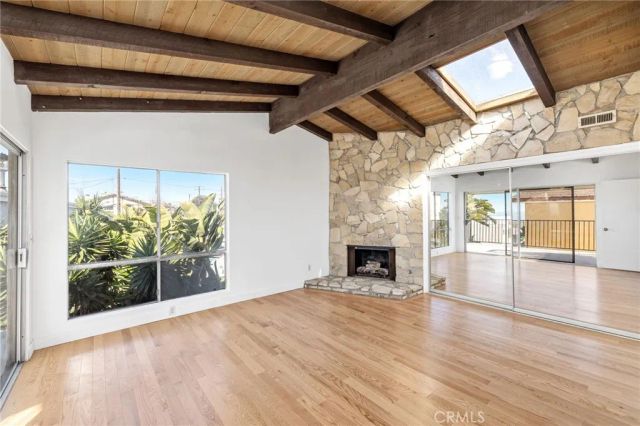 959 2nd, Hermosa Beach, CA 90254