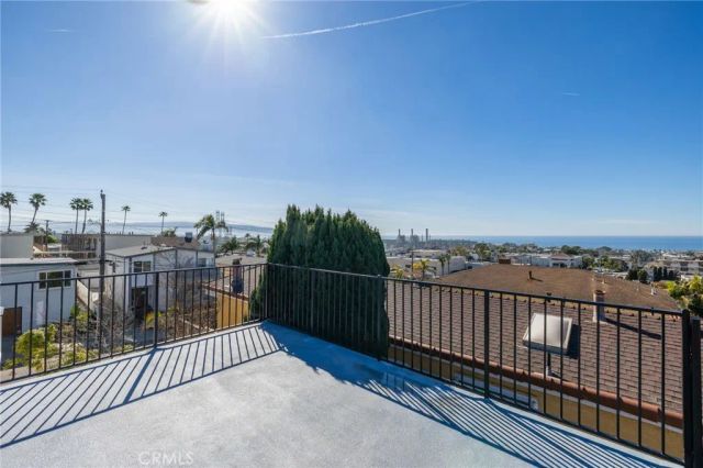 959 2nd, Hermosa Beach, CA 90254