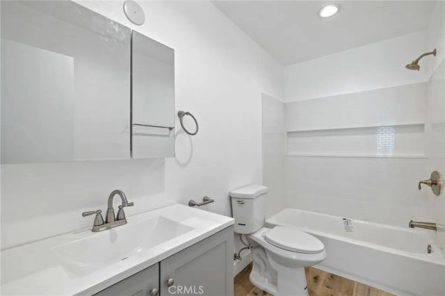 959 2nd, Hermosa Beach, CA 90254