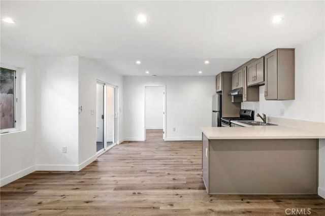 959 2nd, Hermosa Beach, CA 90254