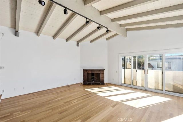959 2nd, Hermosa Beach, CA 90254