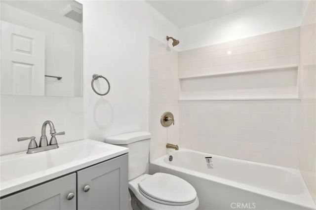 959 2nd, Hermosa Beach, CA 90254