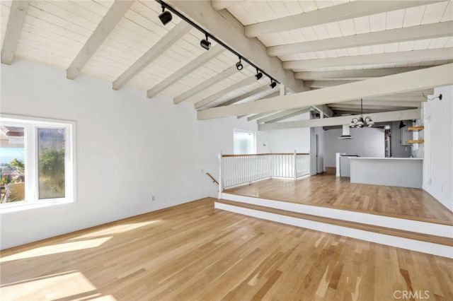 959 2nd, Hermosa Beach, CA 90254