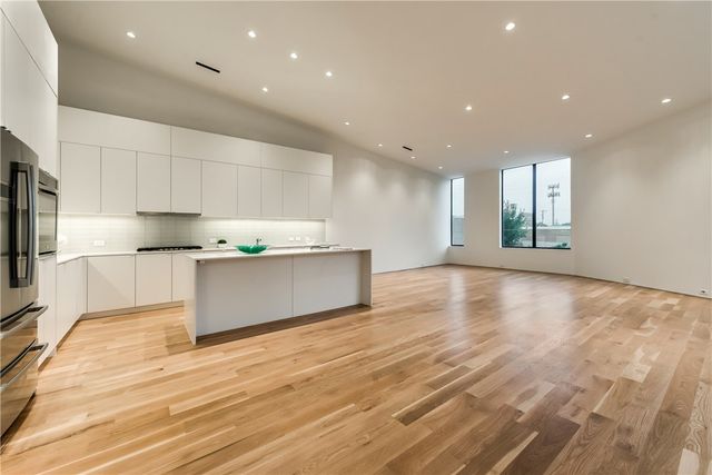 1504 Burlew Street 4, Dallas, TX 75204