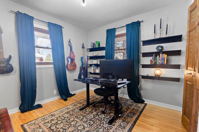 2513 Blomquist Avenue, White Bear Lake, MN 55110