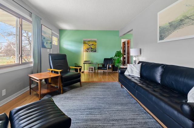 2513 Blomquist Avenue, White Bear Lake, MN 55110