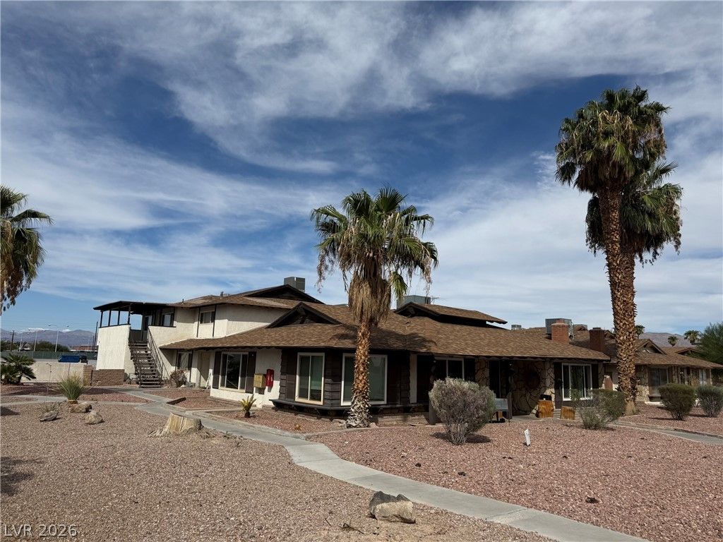2876 Klinger Circle, Las Vegas, NV 89121 — photo 2