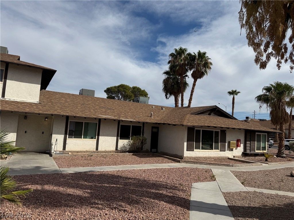 2876 Klinger Circle, Las Vegas, NV 89121 — photo 3